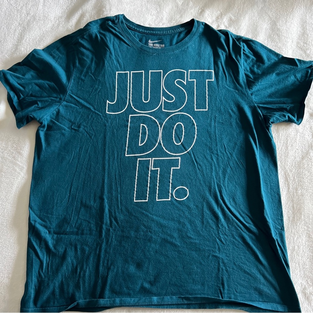 Men's The Nike Tee "Just Do It" X-Large T shirt used